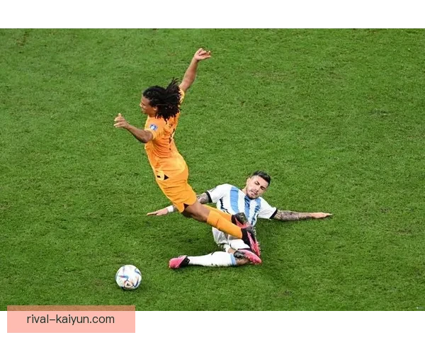 帕雷德斯在国家队位置稳定，展现出强大的中场竞争力。